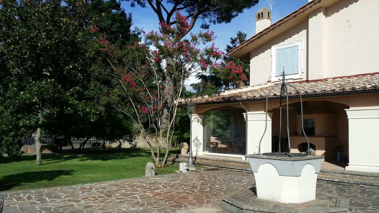 La Villa Di Augusto อันกุยลารา ซาบาเซีย ภายนอก รูปภาพ